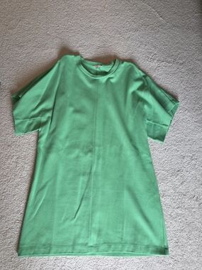 Green Short Sleeve T-shirt